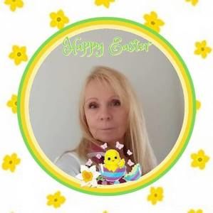 Meet your Posher, Dena